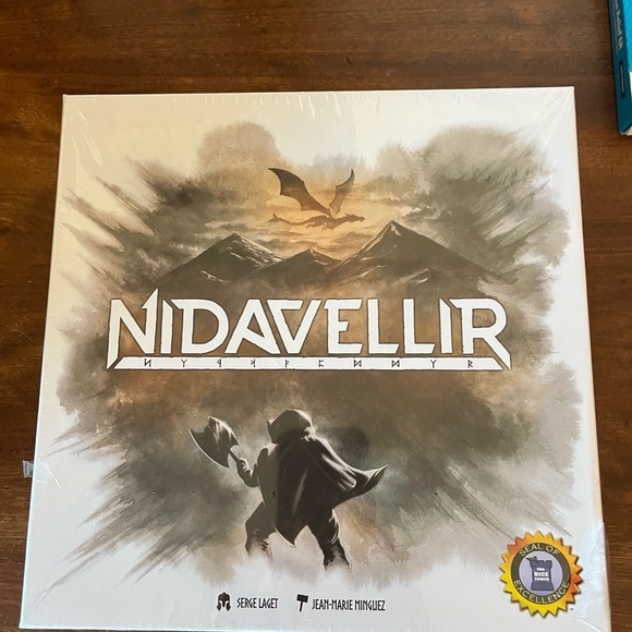 Brand New Nidavellir Game - Picture 1 of 3